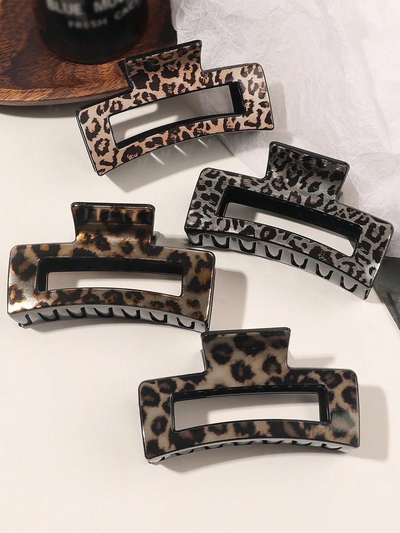 4pcs Leopard Print Hair Claw Clips, Glossy Minimalist Square Hair Clips Accessories For Daily & Casual Wear Hair Jaw Clip Hair Clamps Hair Clutch Hair Catcher Clip, School Stuff, College Fall Winter Hair Accessories For Women For Vacation Outfits Woman Fl