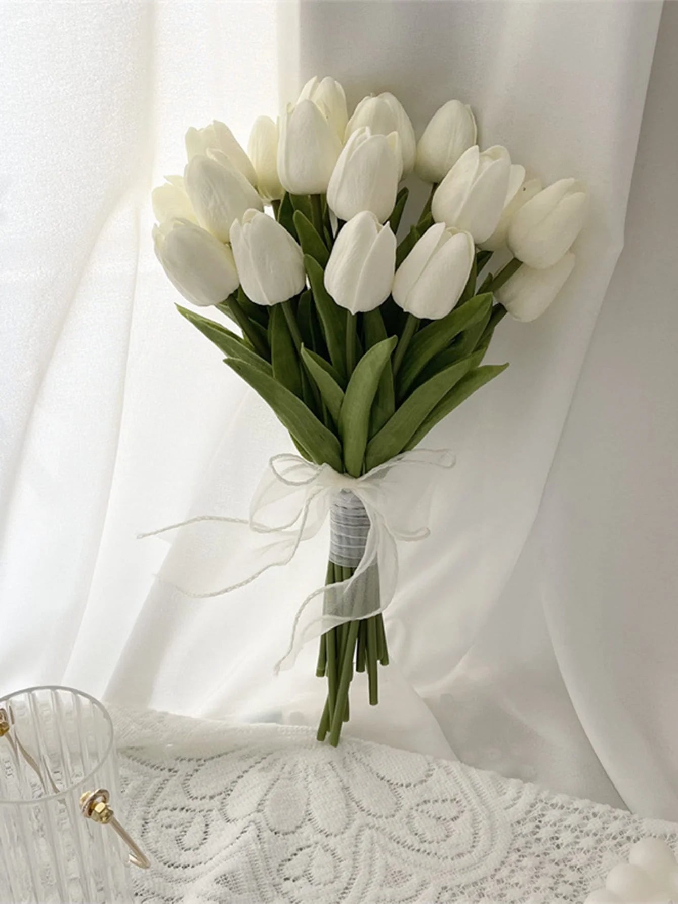 3pcs/6pcs Mini White Tulip Artificial Flowers, Wedding Home Decor, Realistic Fake Tulips Gifts Birthday Graduation