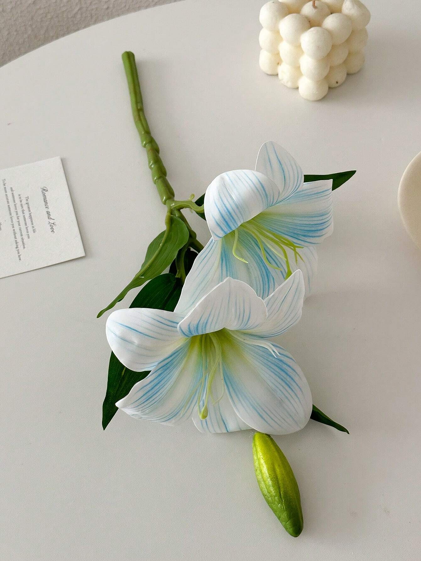 1/2pcs Lily Artificial Flower Fake Flower Decoration Bedroom Living Room Dresser Artificial Flower Interior Decoration Fake Flower Day Lily Flower Pink/Blue/White, Valentine's Day, Gift Gifts Birthday Graduation
