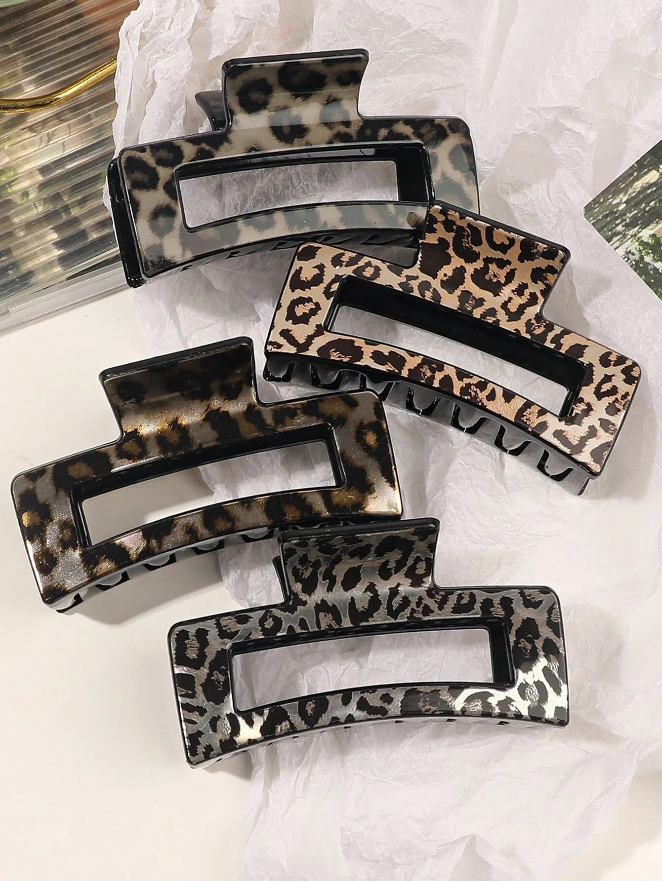 4pcs Leopard Print Hair Claw Clips, Glossy Minimalist Square Hair Clips Accessories For Daily & Casual Wear Hair Jaw Clip Hair Clamps Hair Clutch Hair Catcher Clip, School Stuff, College Fall Winter Hair Accessories For Women For Vacation Outfits Woman Fl