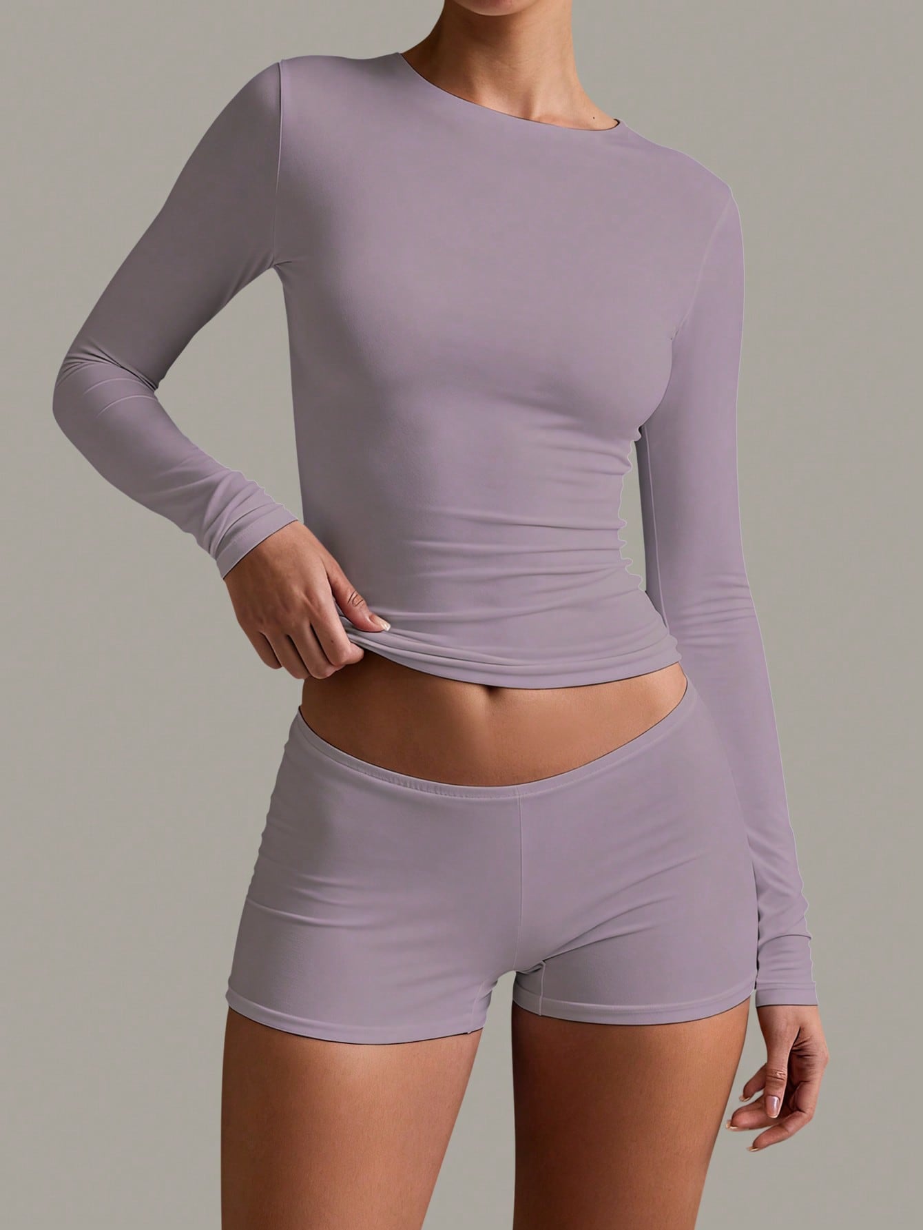 XLLAIS Fall Winter Spring Stretch Base Slim White Top Women Casual Club Long Sleeved T-Shirt