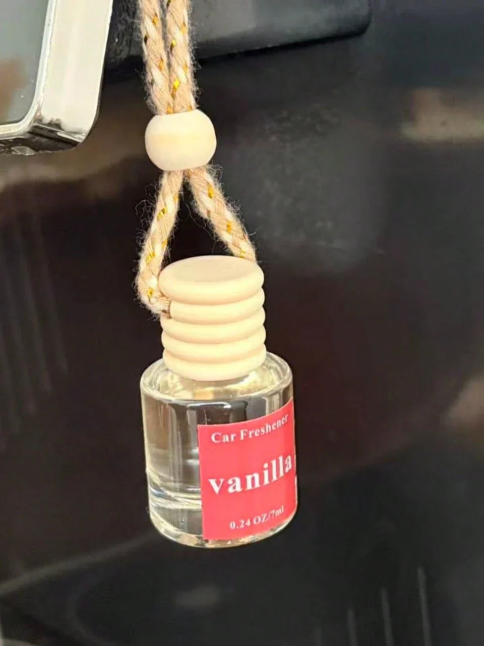 1pc Car Air Freshener Hanging Diffuser, Christmas, Anniversary, Odor Eliminator, Air Freshener, Essential Oil Diffuser, Car Accessories, Deodorizer, Suitable For Car And Home