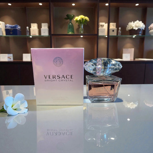 Versace Bright Crystal Women Perfume