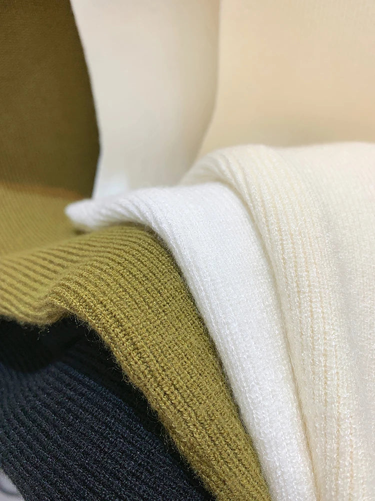 Women’s Slim Knitted Tank Top
